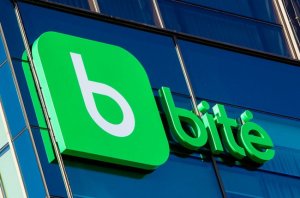 Lietuvoje skandalas dėl ryšio paslaugų pirkimo „Lietuvos paštui“: pateikė tokį pasiūlymą, kokio iš vis nebuvo galima pateikti